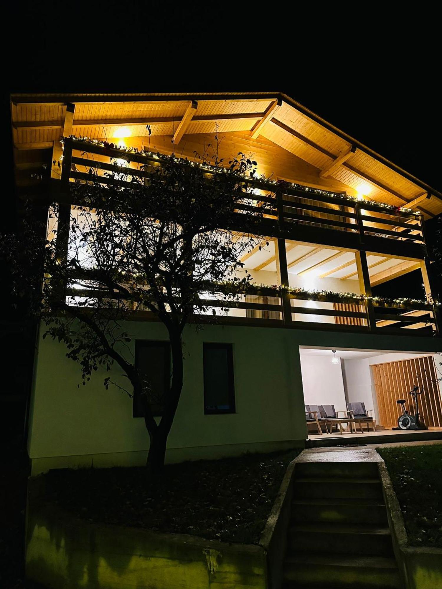 Отель Casa Mara Вишеу-де-Сус Экстерьер фото