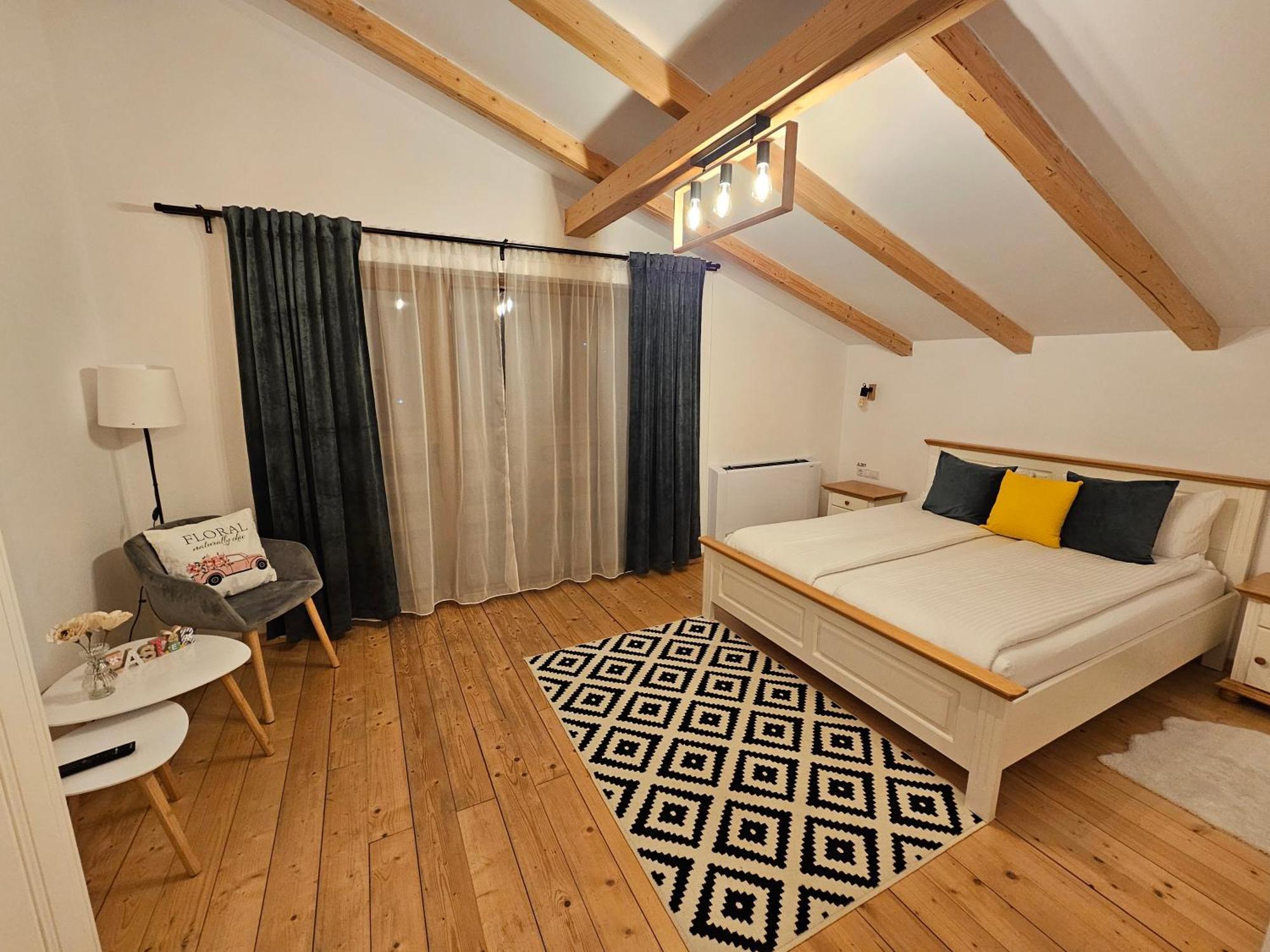 Отель Casa Mara Вишеу-де-Сус Экстерьер фото