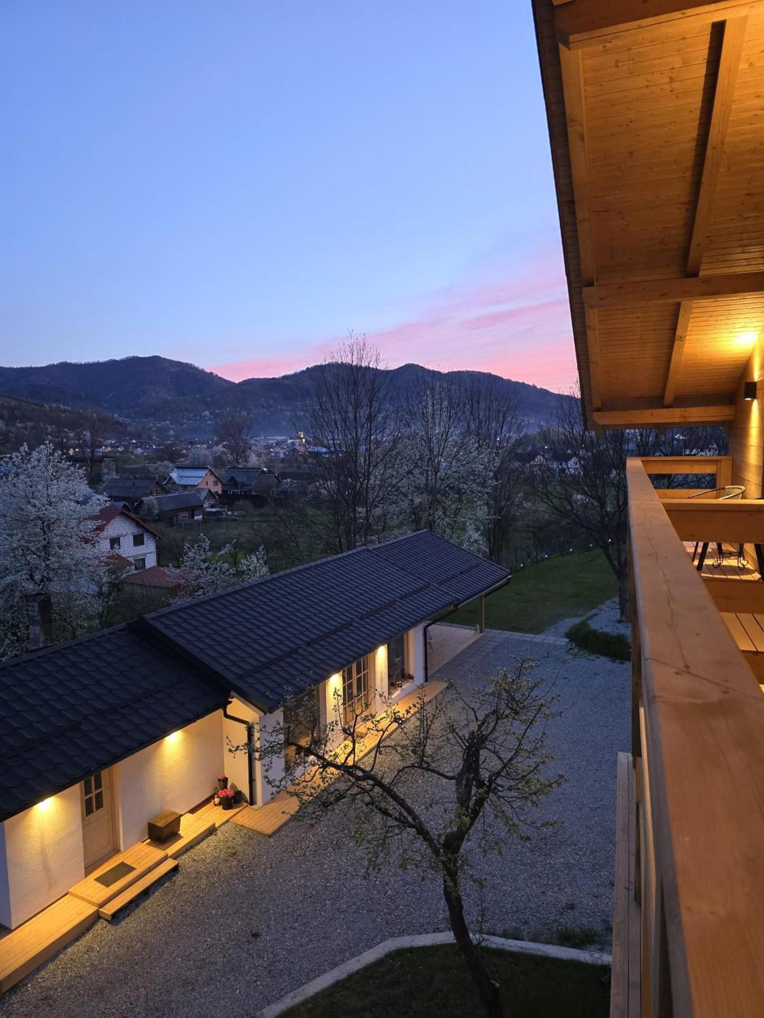Отель Casa Mara Вишеу-де-Сус Экстерьер фото